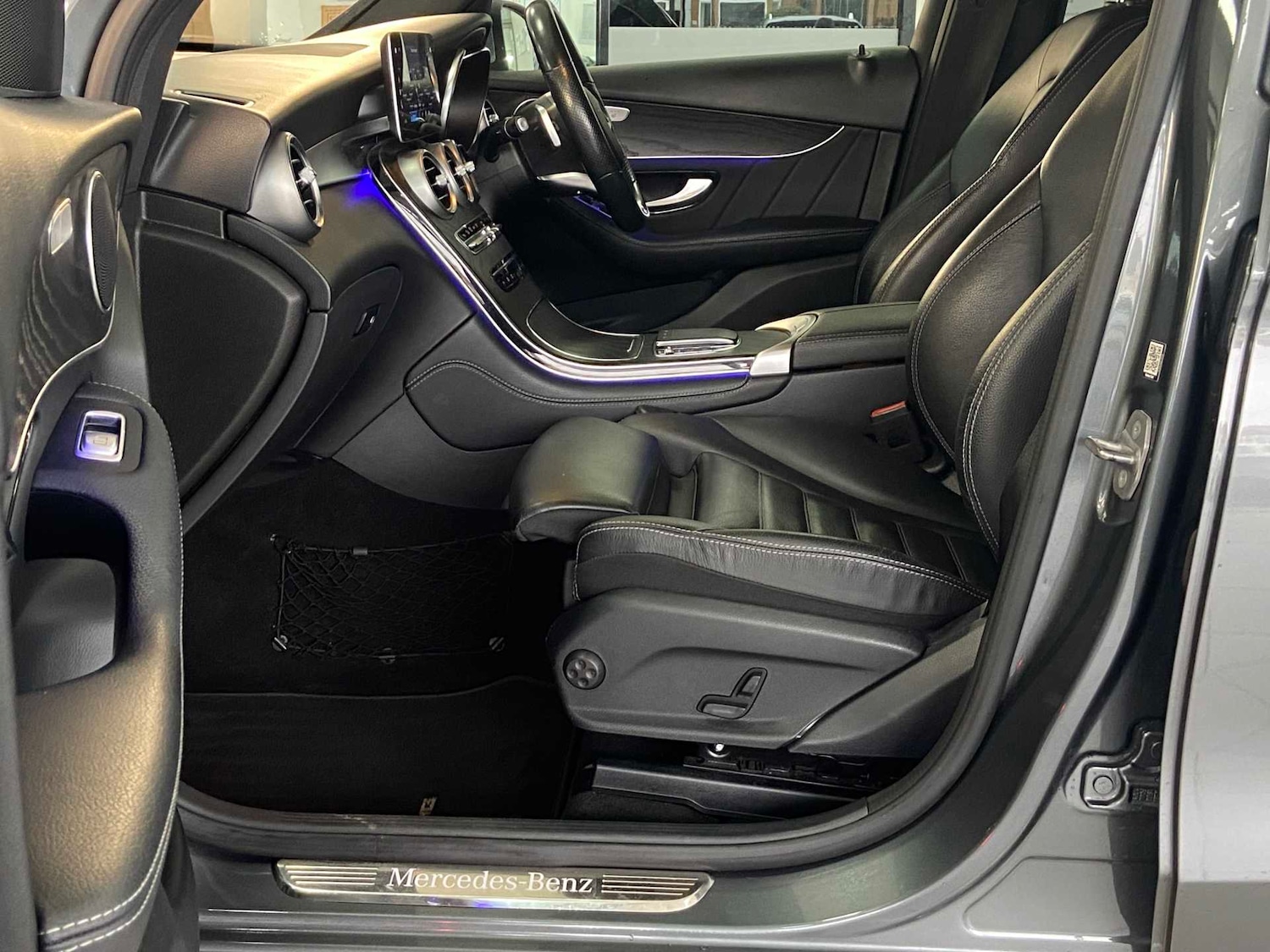 Used Mercedes-Benz GLC 2020 for sale - 78104109: Photo 32