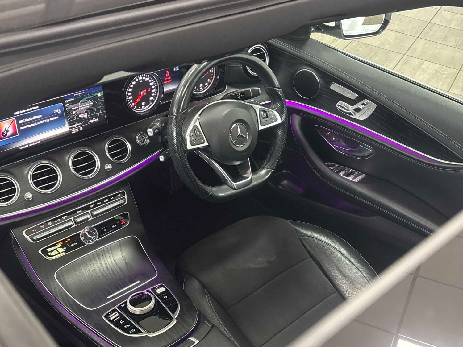 Used Mercedes-Benz E Class 2018 for sale - 77443610: Photo 27