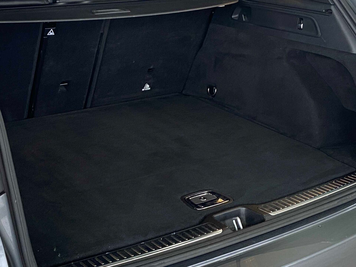 Used Mercedes-Benz GLC 2020 for sale - 77913762: Photo 13