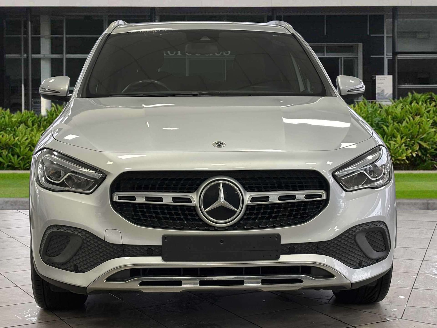 Used Mercedes-Benz GLA 2020 for sale - 77361393: Photo 2
