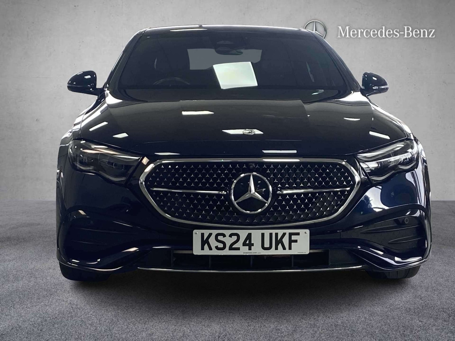 Used Mercedes-Benz E Class 2024 for sale - 77648953: Photo 2