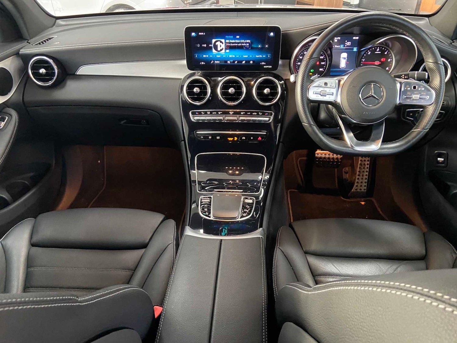 Used Mercedes-Benz GLC 2022 for sale - 76421135: Photo 20