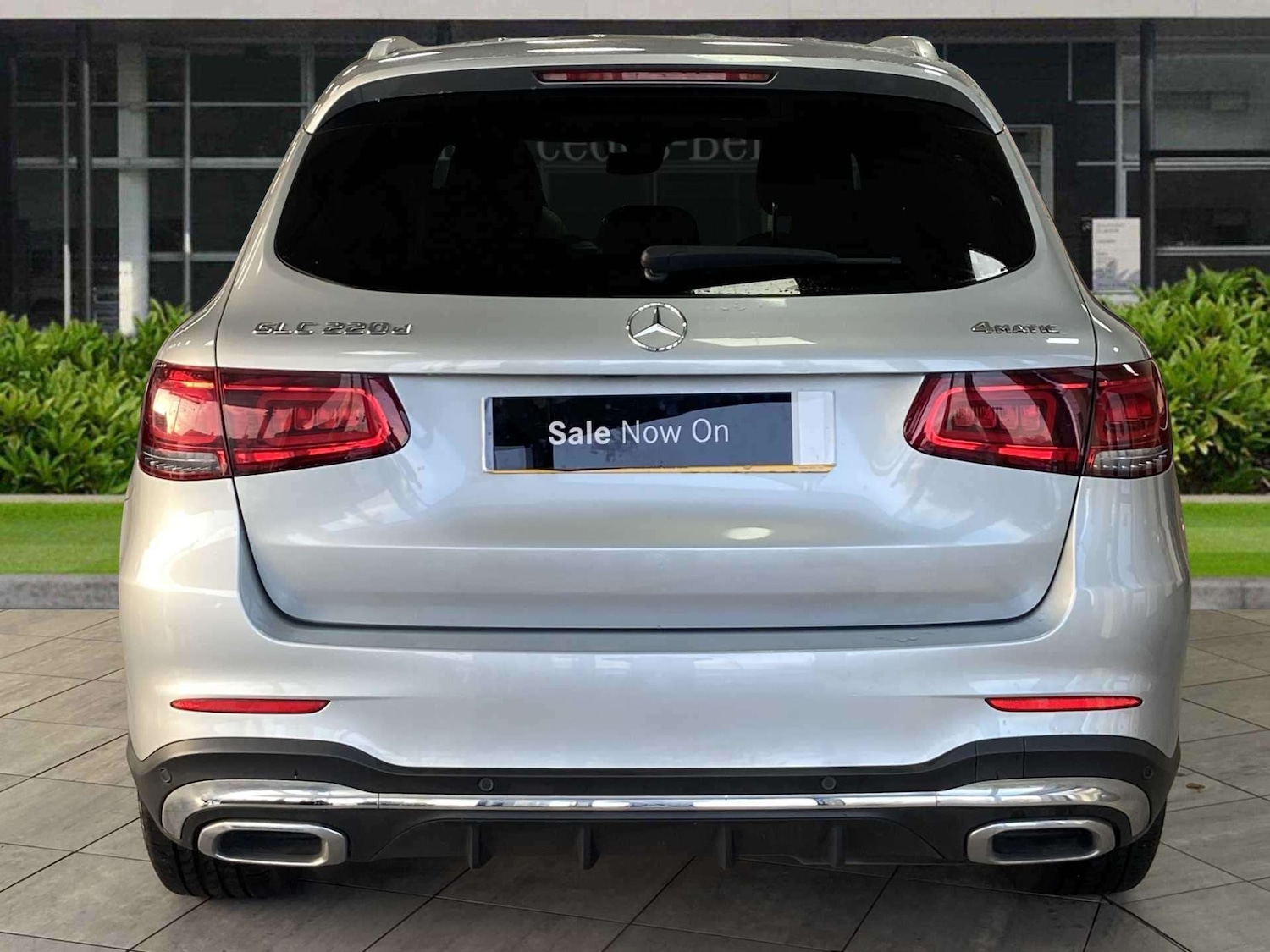 Used Mercedes-Benz GLC 2022 for sale - 76421135: Photo 3