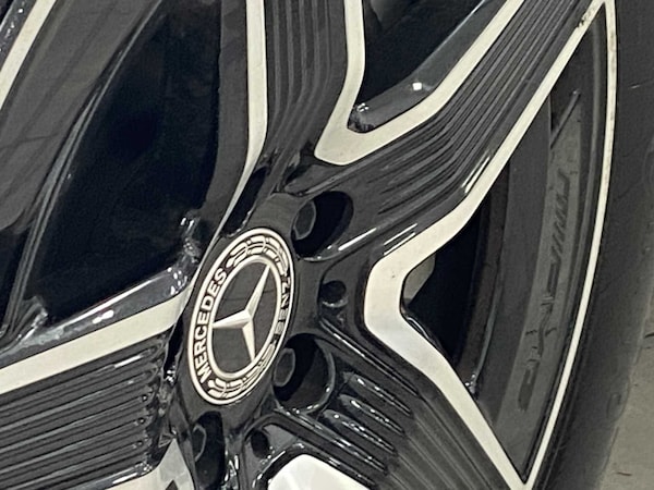 Used Mercedes-Benz GLC 2024 for sale - 76262475: Photo 17