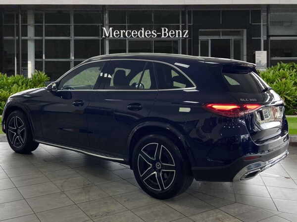 Used Mercedes-Benz GLC 2024 for sale - 76262475: Photo 4