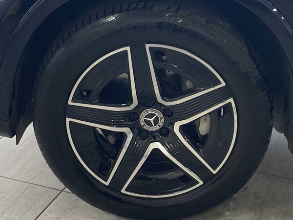 Used Mercedes-Benz GLC 2024 for sale - 76262475: Photo 9