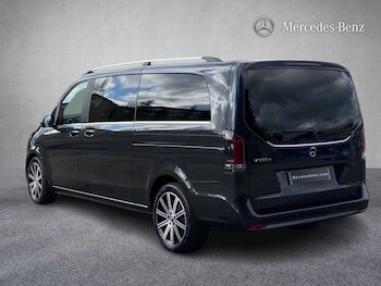 Used Mercedes-Benz V-Class 2025 for sale - 78321685: Photo