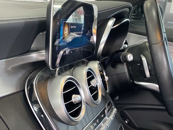 Used Mercedes-Benz C-Class 2021 for sale - 76218388: Photo 16