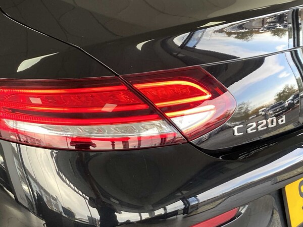 Used Mercedes-Benz C-Class 2021 for sale - 76218388: Photo 17