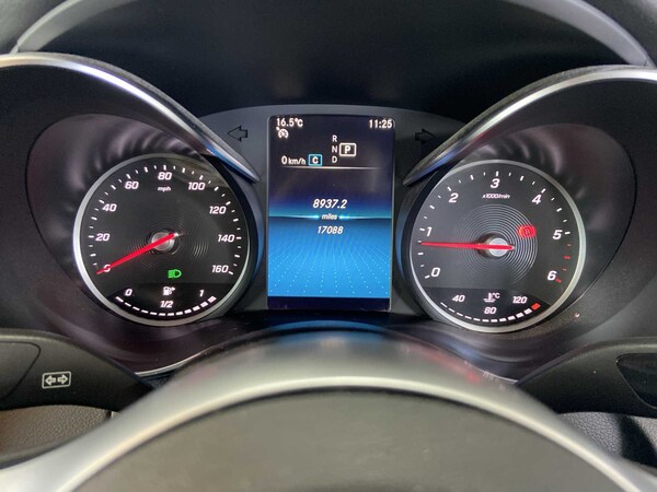 Used Mercedes-Benz C-Class 2021 for sale - 76218388: Photo 26
