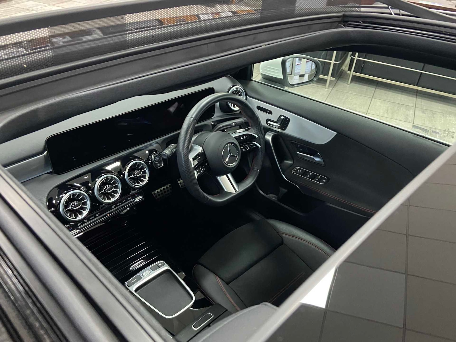 Used Mercedes-Benz A-Class 2024 for sale - 76564356: Photo 7