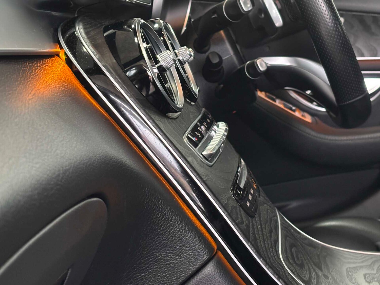 Used Mercedes-Benz GLC 2018 for sale - 77526933: Photo 29