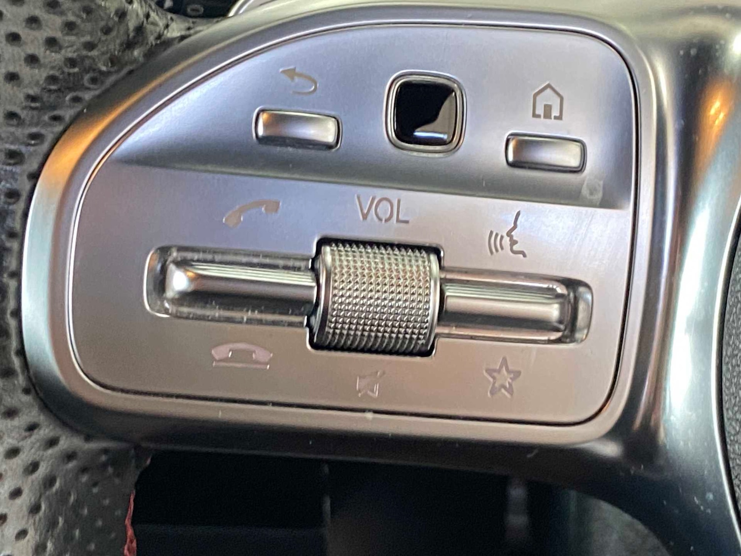 Used Mercedes-Benz CLA 2023 for sale - 76411233: Photo 30