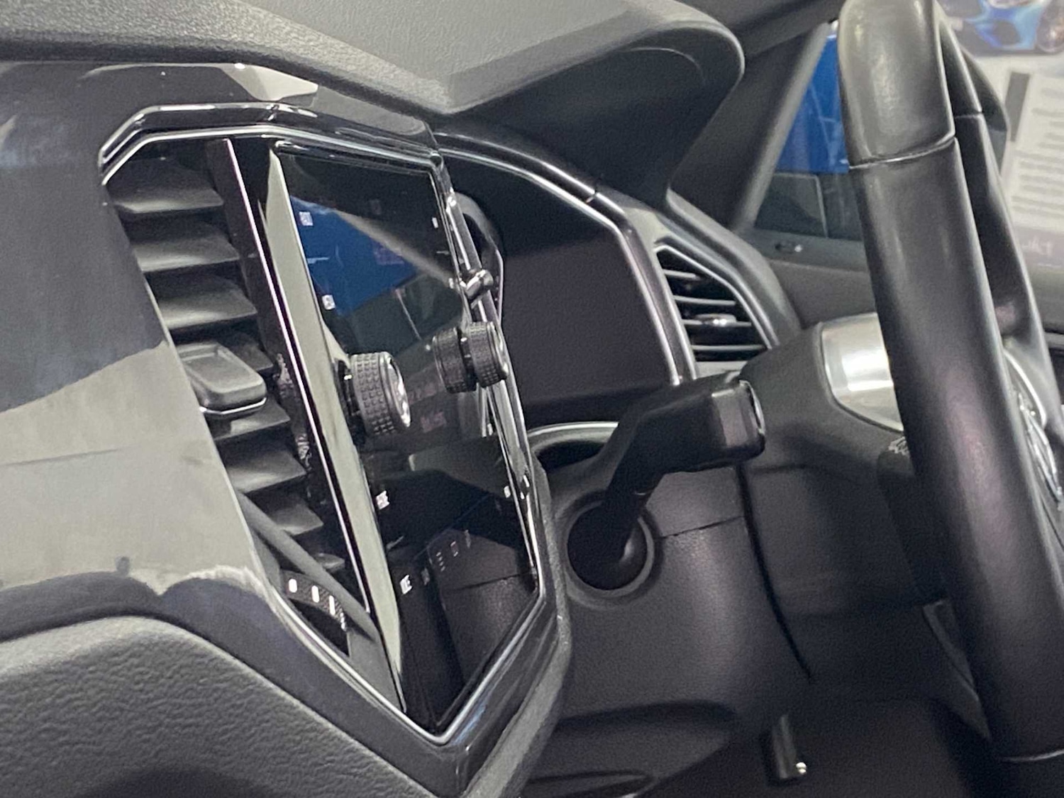 Used Volkswagen T-Roc 2020 for sale - 76298435: Photo 22