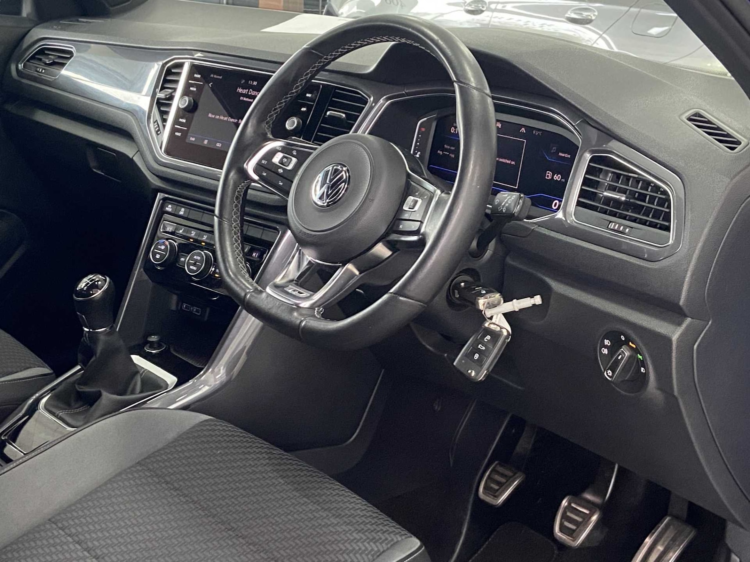 Used Volkswagen T-Roc 2020 for sale - 76298435: Photo 29