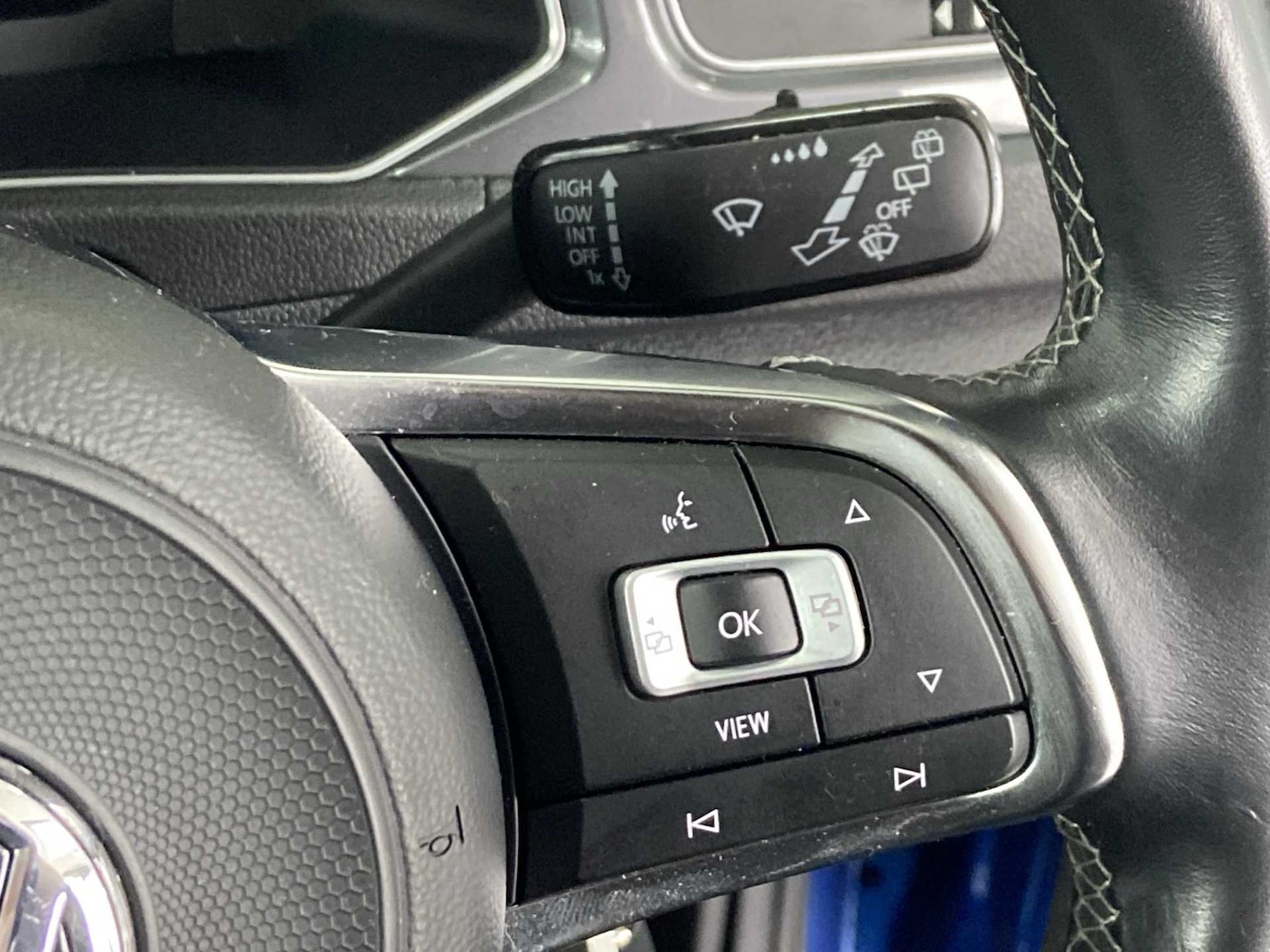 Used Volkswagen T-Roc 2020 for sale - 76298435: Photo 31