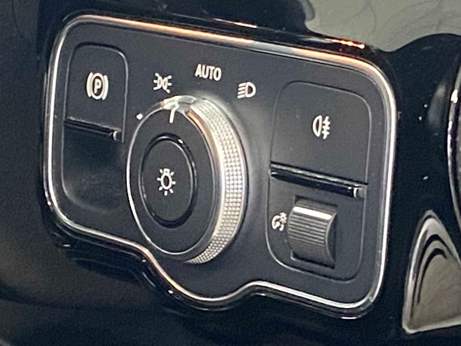 Used Mercedes-Benz A-Class for sale - 77389962: Photo 31