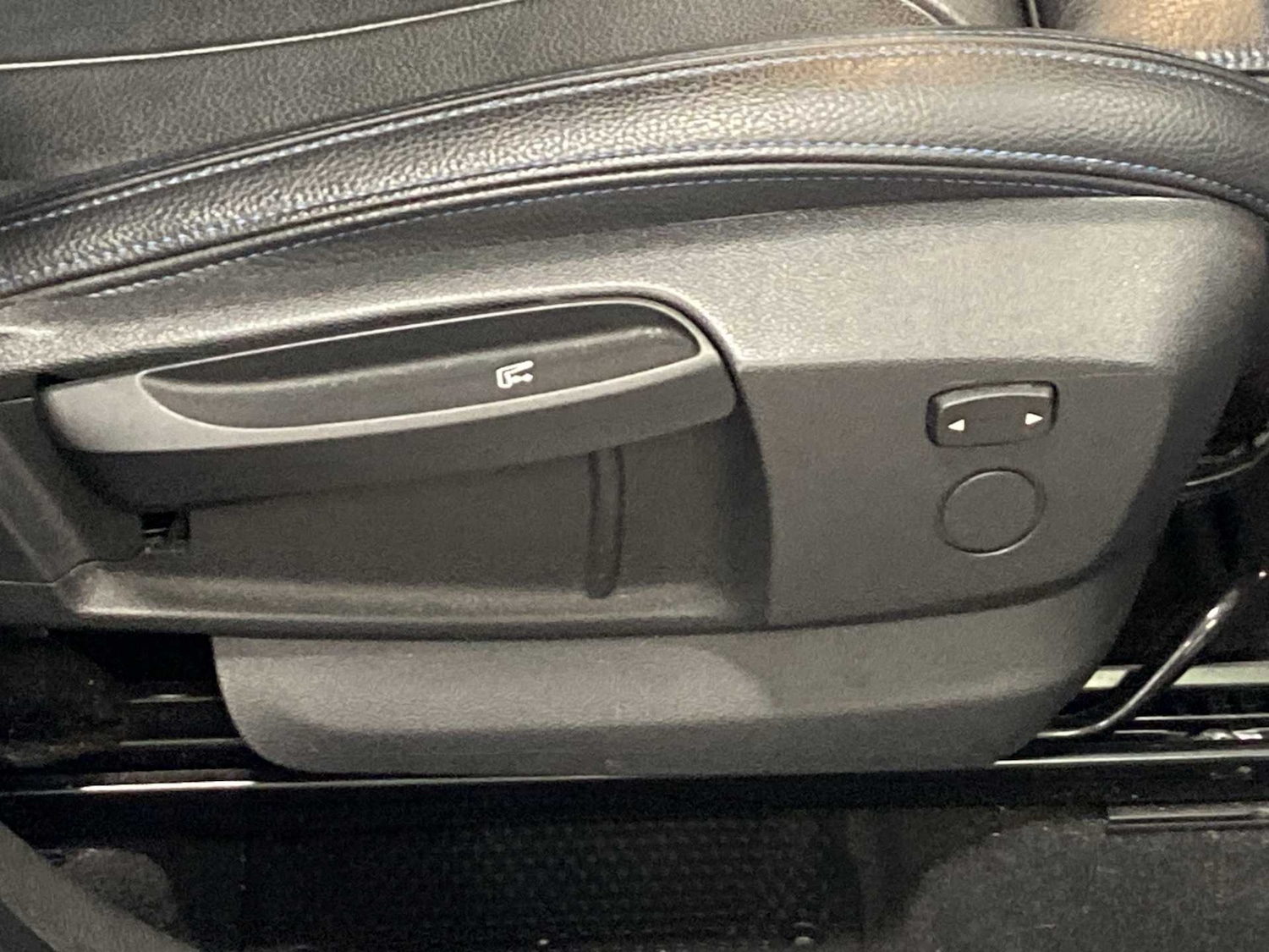 Used BMW 2 Series 2019 for sale - 76329234: Photo 27