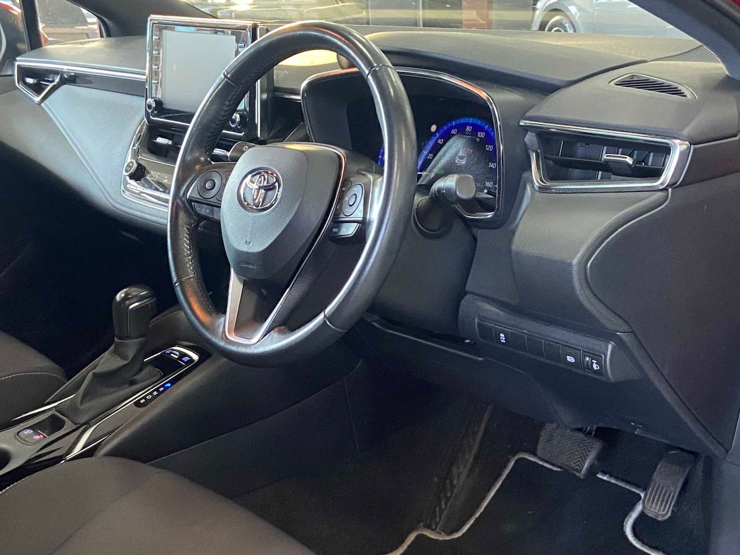 Used Toyota Corolla 2021 for sale - 76692043: Photo 24