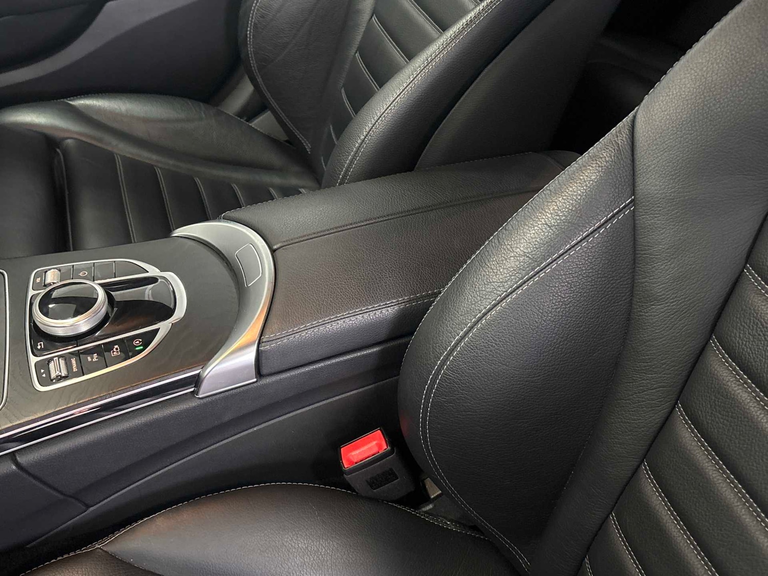 Used Mercedes-Benz C Class 2020 for sale - 77458702: Photo 23