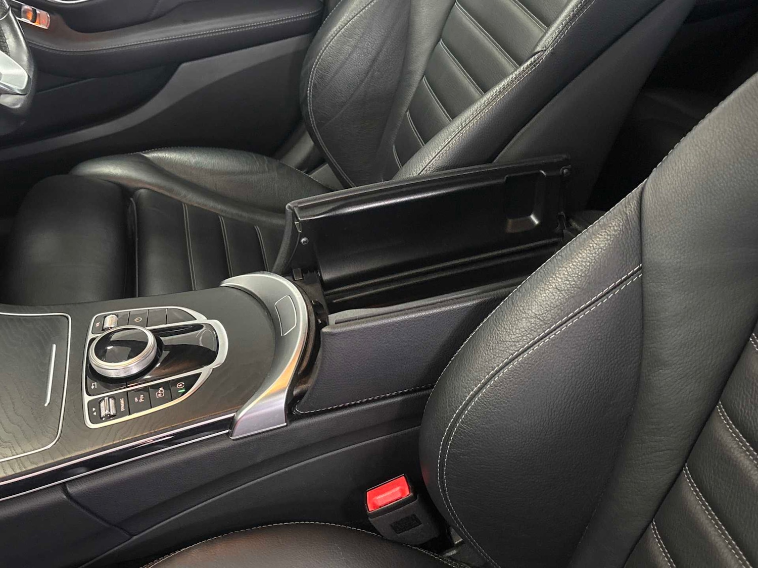 Used Mercedes-Benz C Class 2020 for sale - 77458702: Photo 24