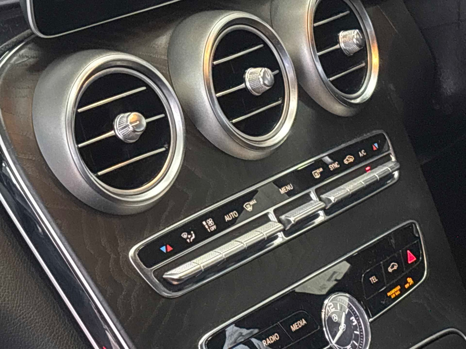 Used Mercedes-Benz C Class 2020 for sale - 77458702: Photo 28