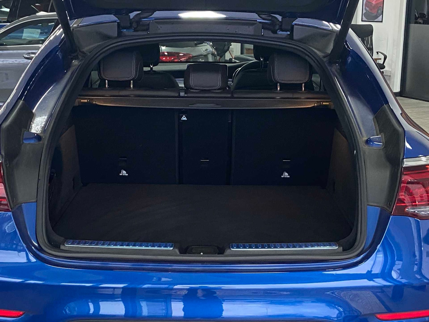 Used Mercedes-Benz GLC 2022 for sale - 76435740: Photo 11