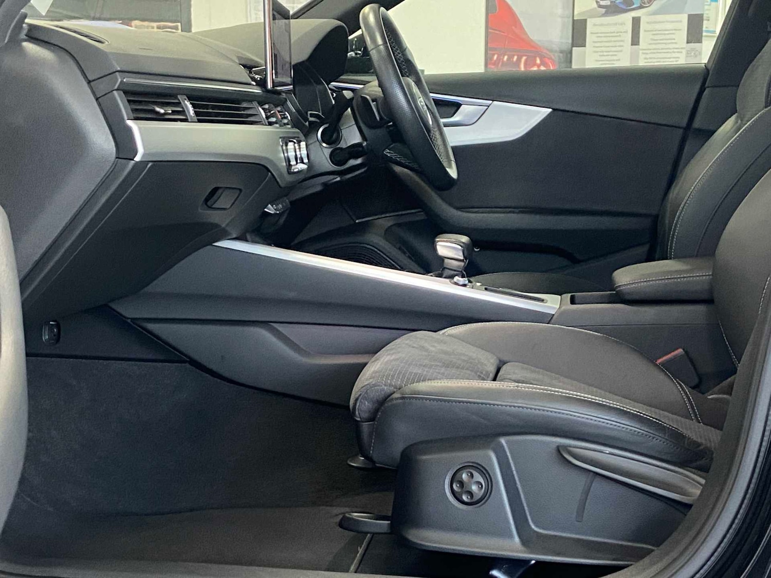 Used Audi A4 2022 for sale - 77061121: Photo 23