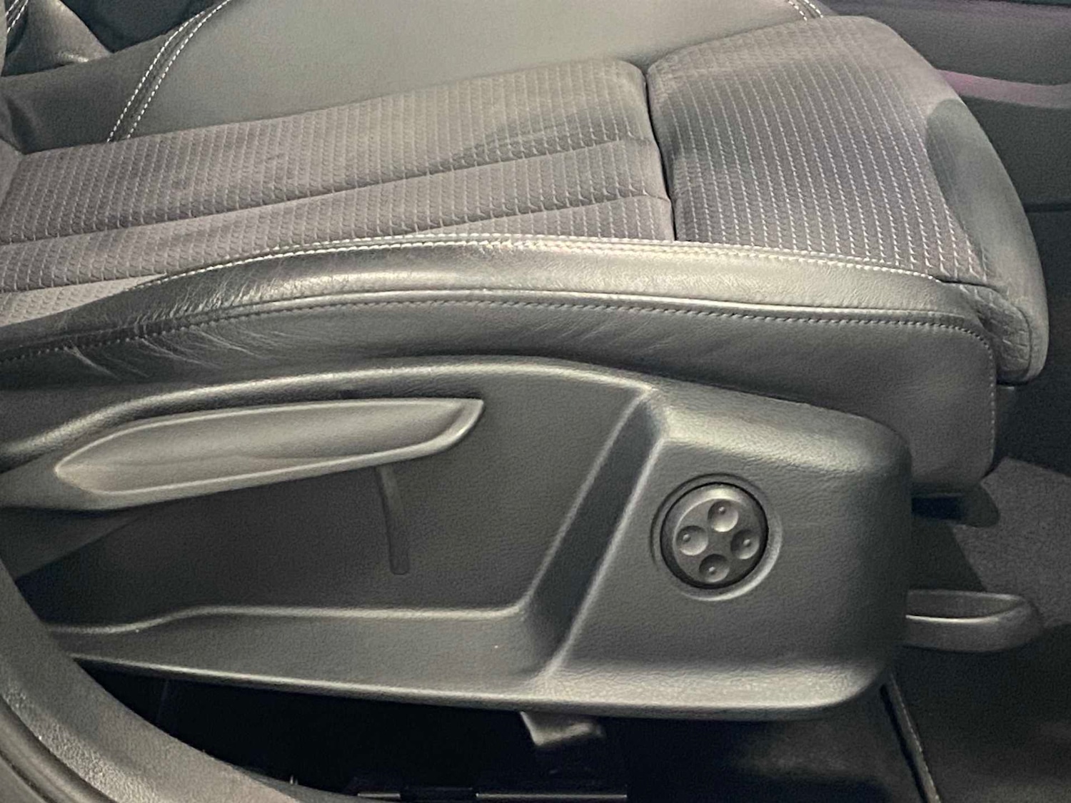 Used Audi A4 2022 for sale - 77061121: Photo 32