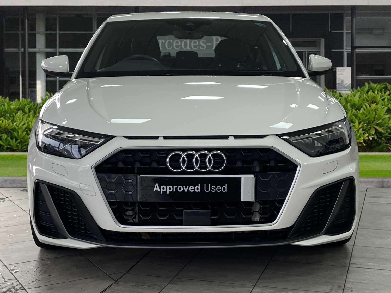 Used Audi A1 2023 for sale - 76902327: Photo 2