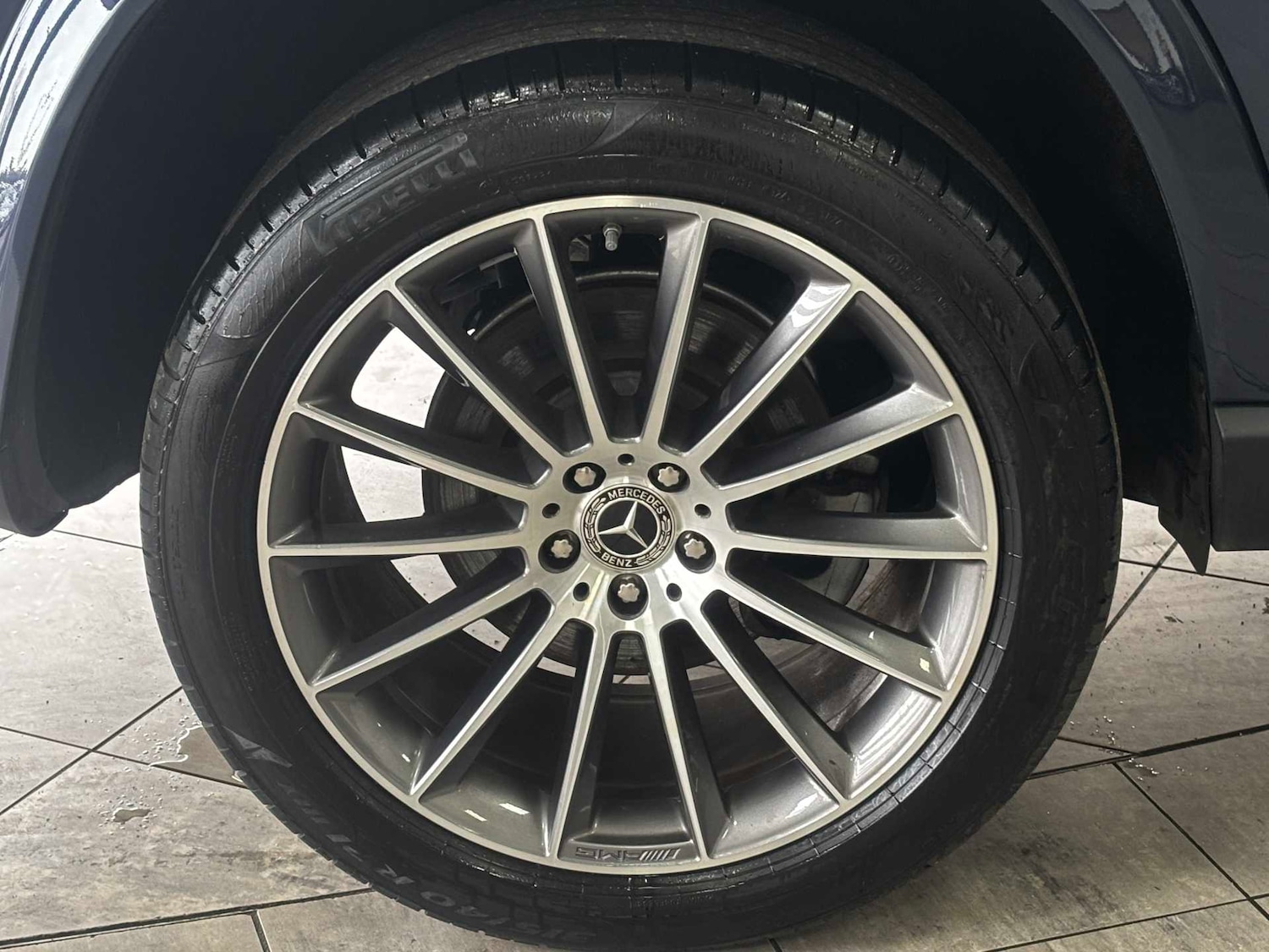 Used Mercedes-Benz GLE 2024 for sale - 77601211: Photo 9