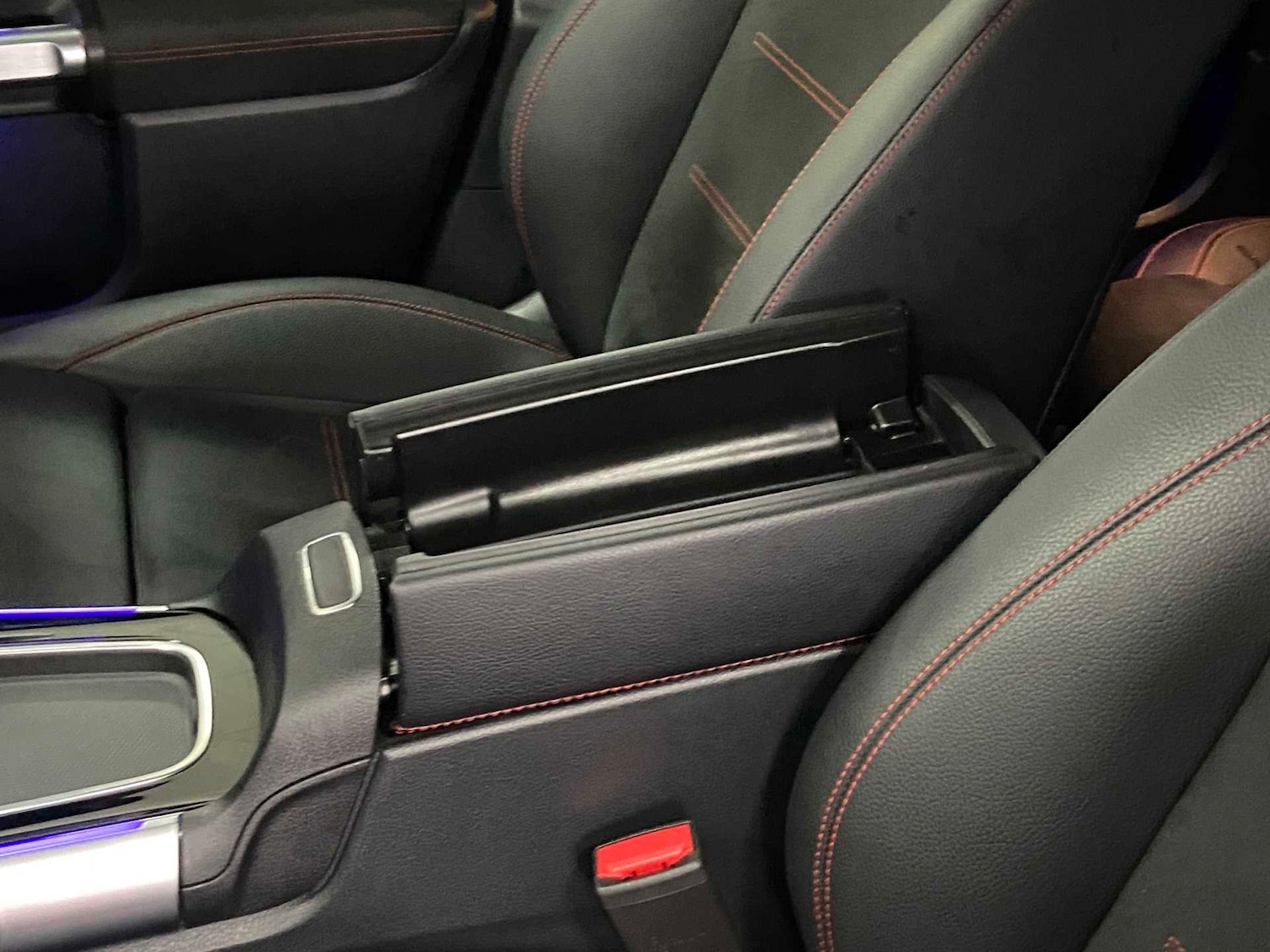 Used Mercedes-Benz GLB 2024 for sale - 76488143: Photo 20