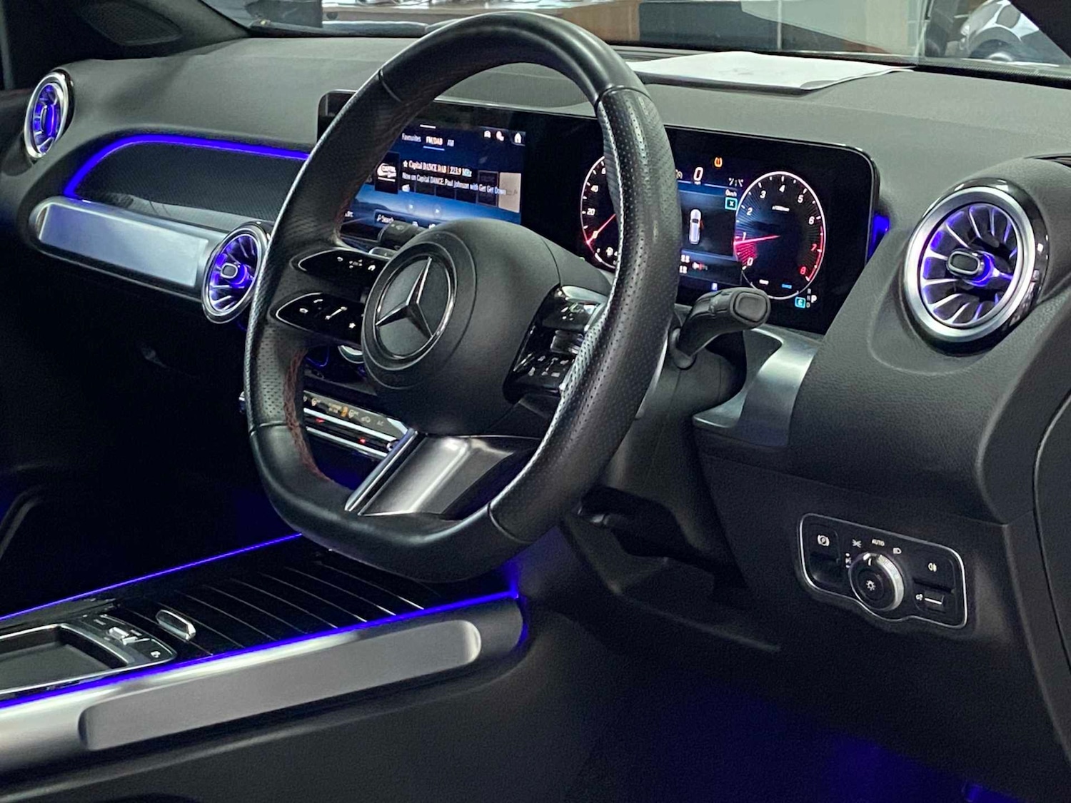 Used Mercedes-Benz GLB 2024 for sale - 76488143: Photo 29