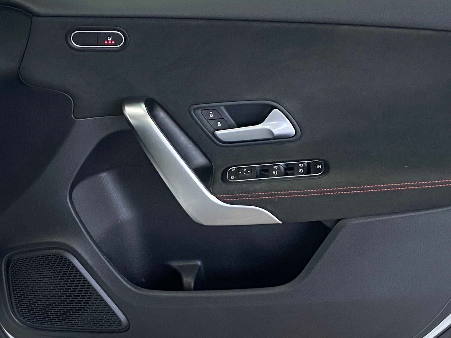 Used Mercedes-Benz A-Class 2020 for sale - 76789427: Photo 27