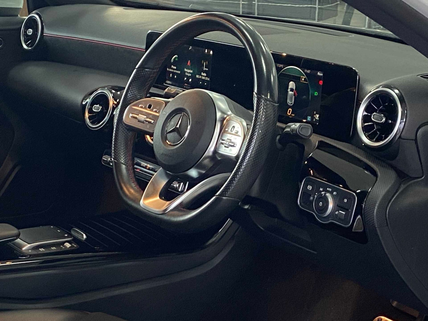 Used Mercedes-Benz A-Class 2020 for sale - 76789427: Photo 30