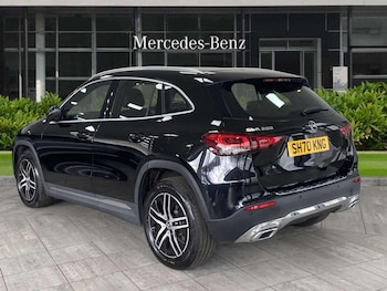 Used Mercedes-Benz GLA 2020 for sale - 75917847: Photo