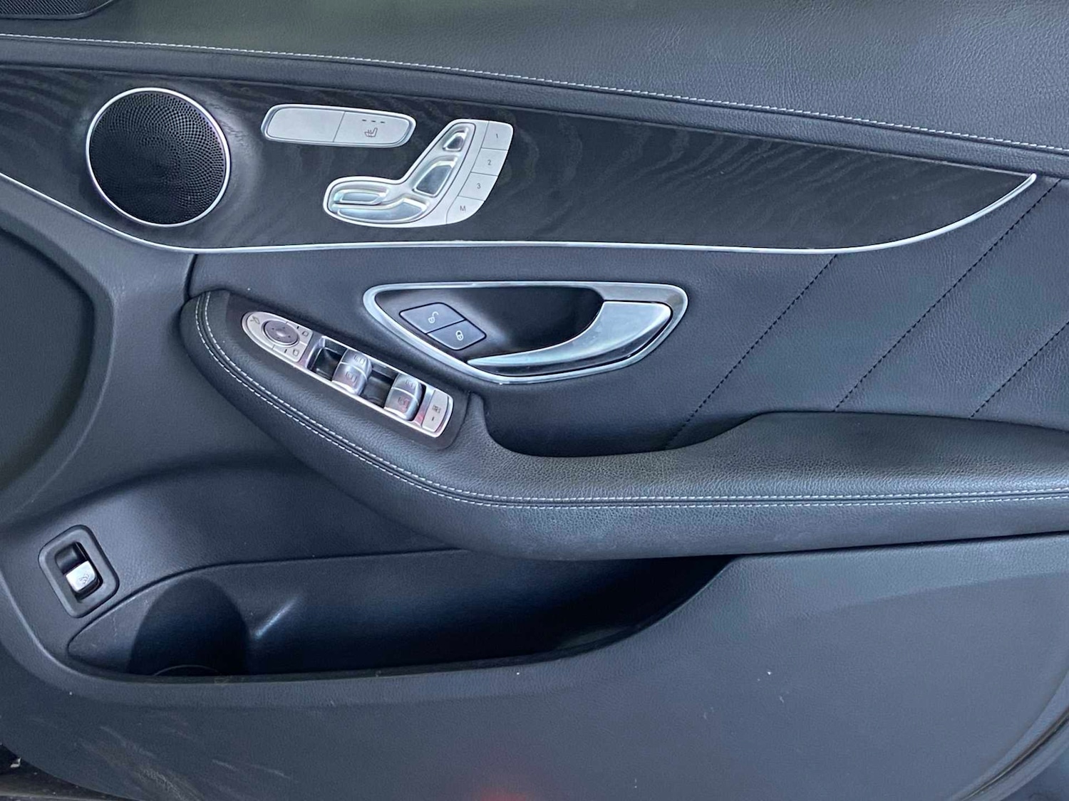 Used Mercedes-Benz C Class 2021 for sale - 76373792: Photo 21