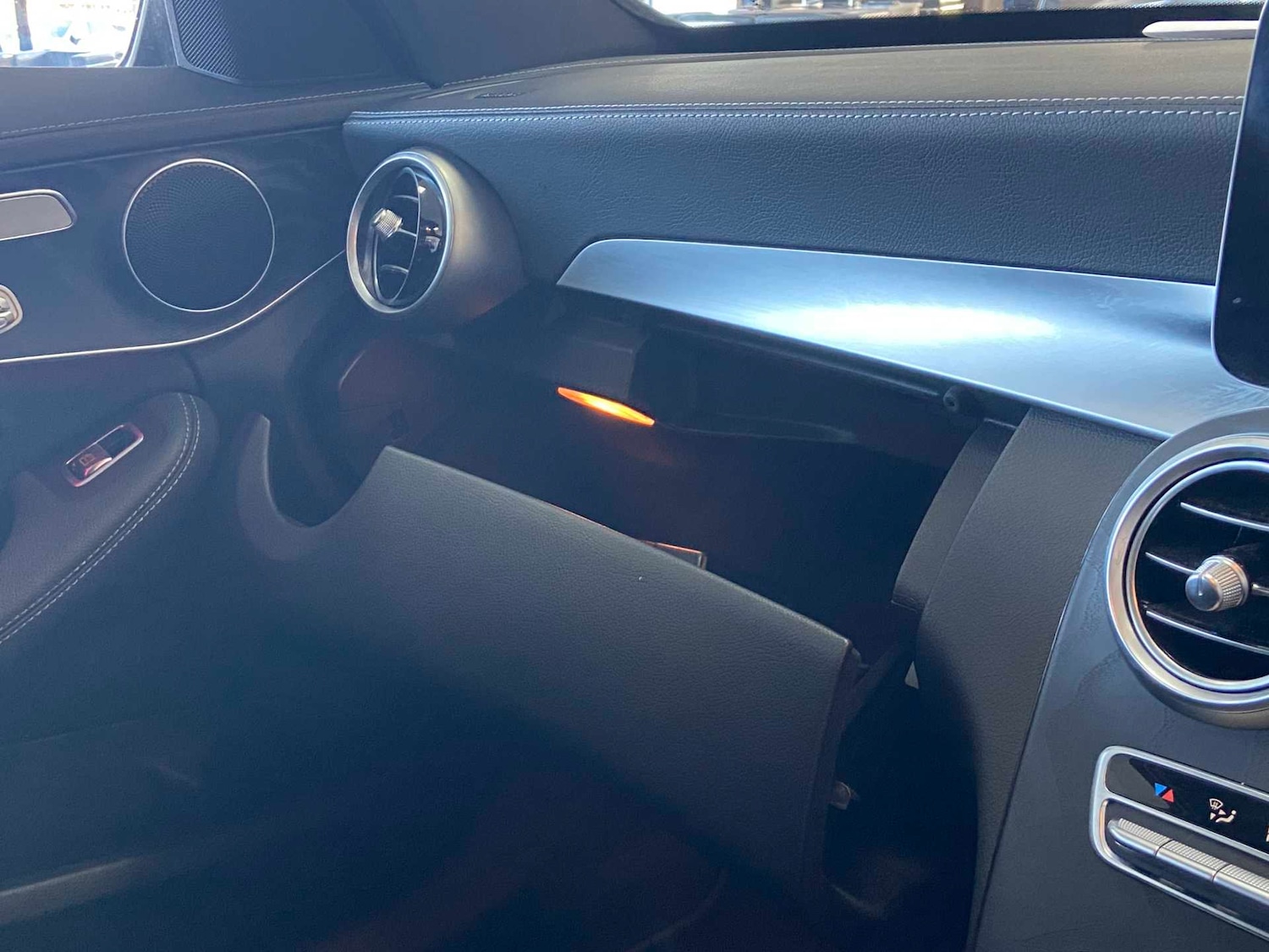 Used Mercedes-Benz C Class 2021 for sale - 76373792: Photo 28