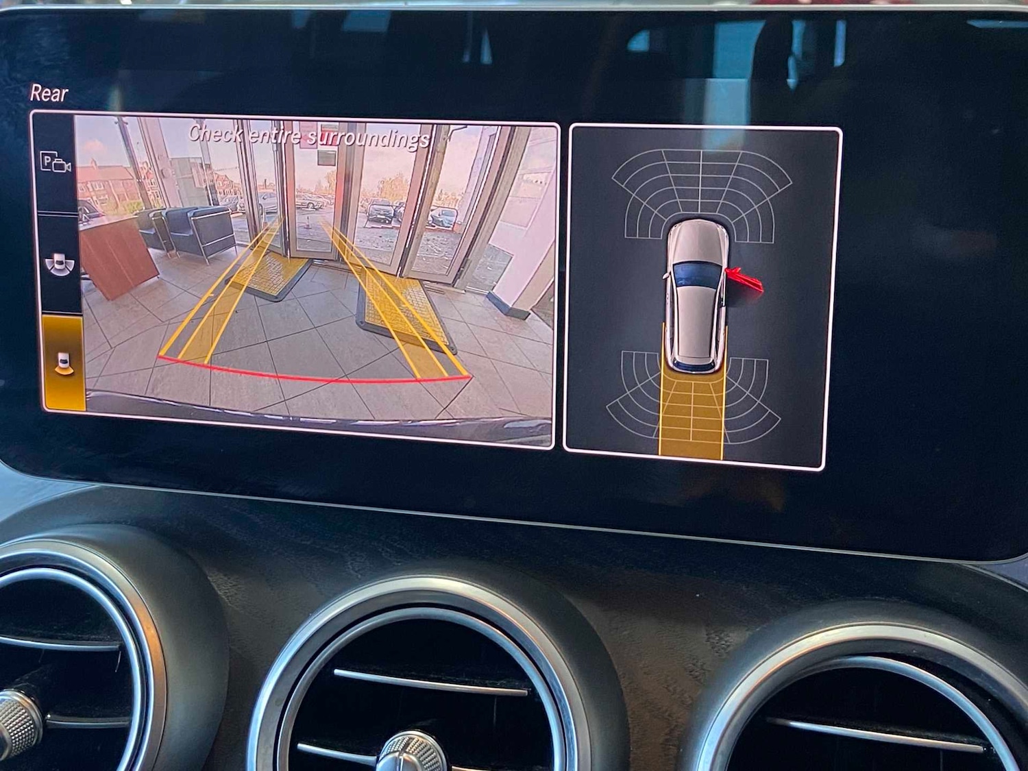 Used Mercedes-Benz C Class 2021 for sale - 76373792: Photo 30