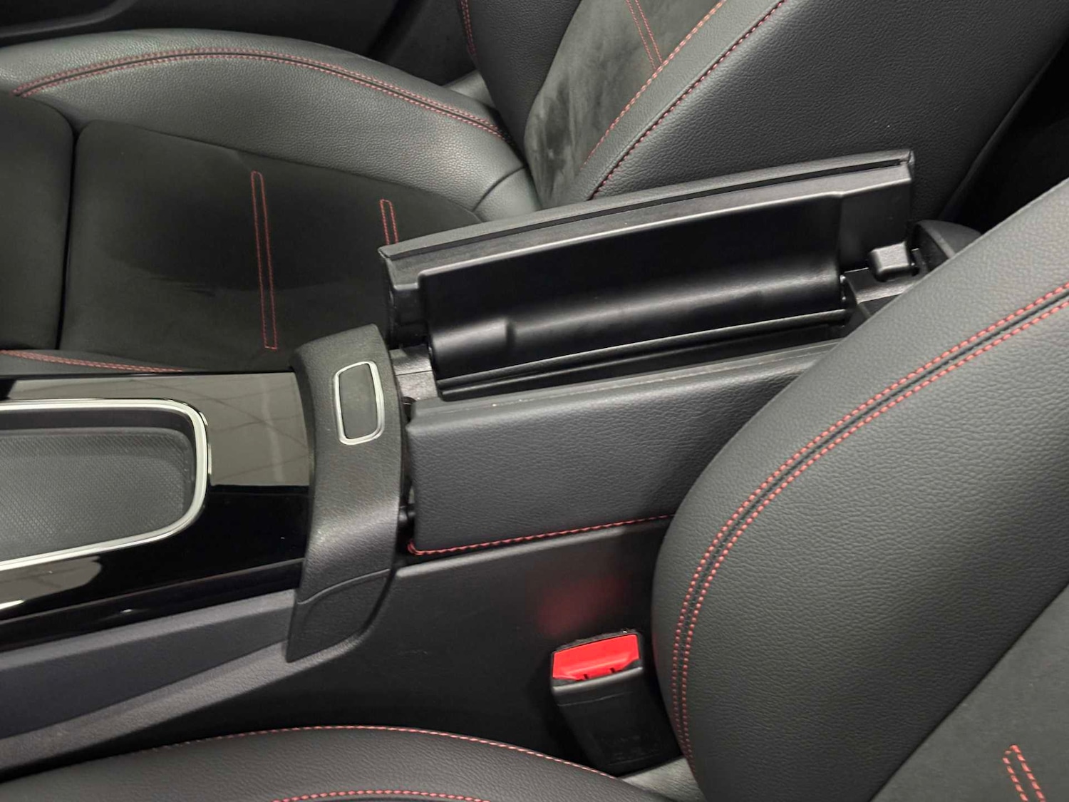 Used Mercedes-Benz A-Class 2024 for sale - 77333867: Photo 29