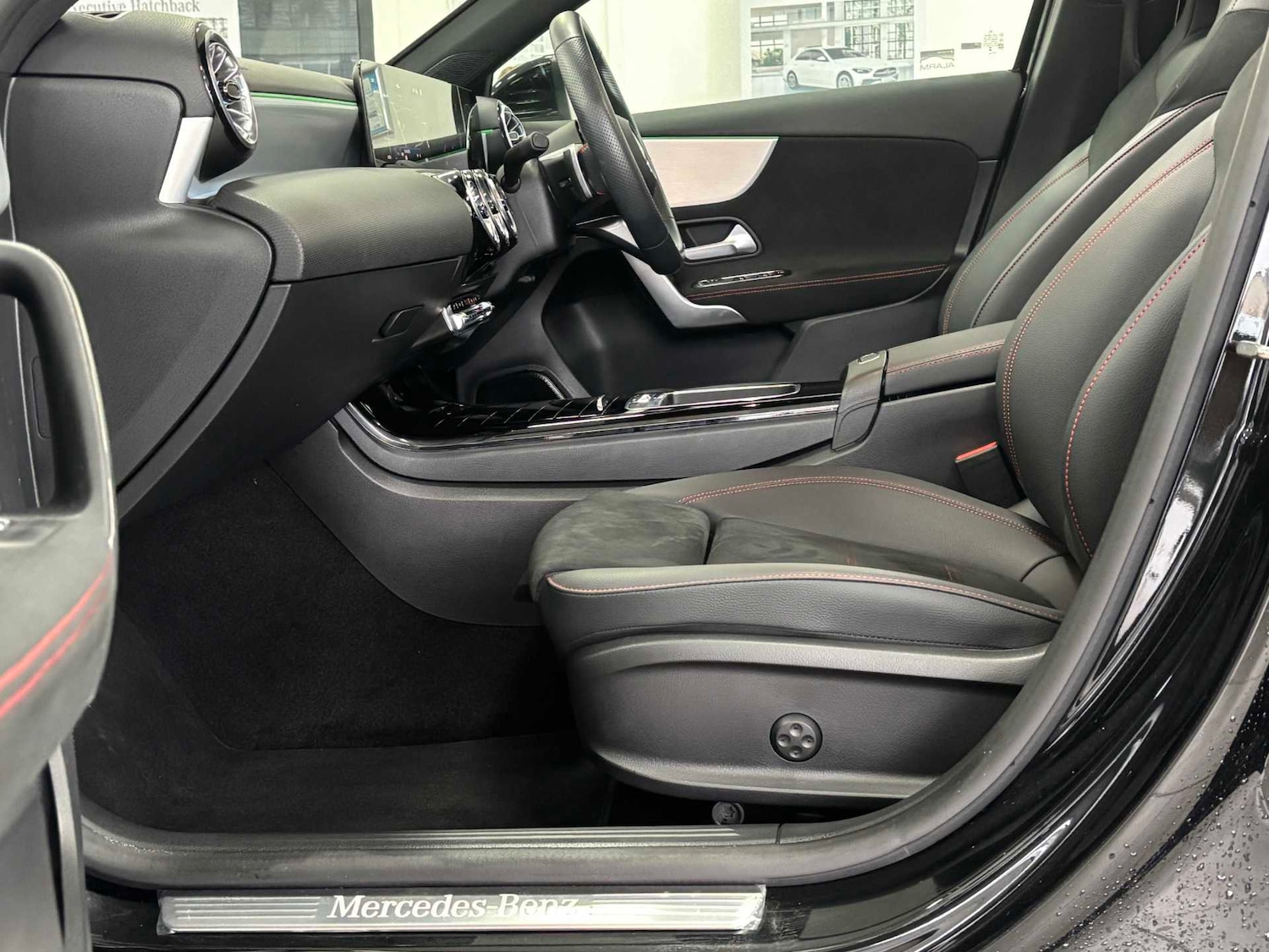 Used Mercedes-Benz A-Class 2024 for sale - 77333867: Photo 32