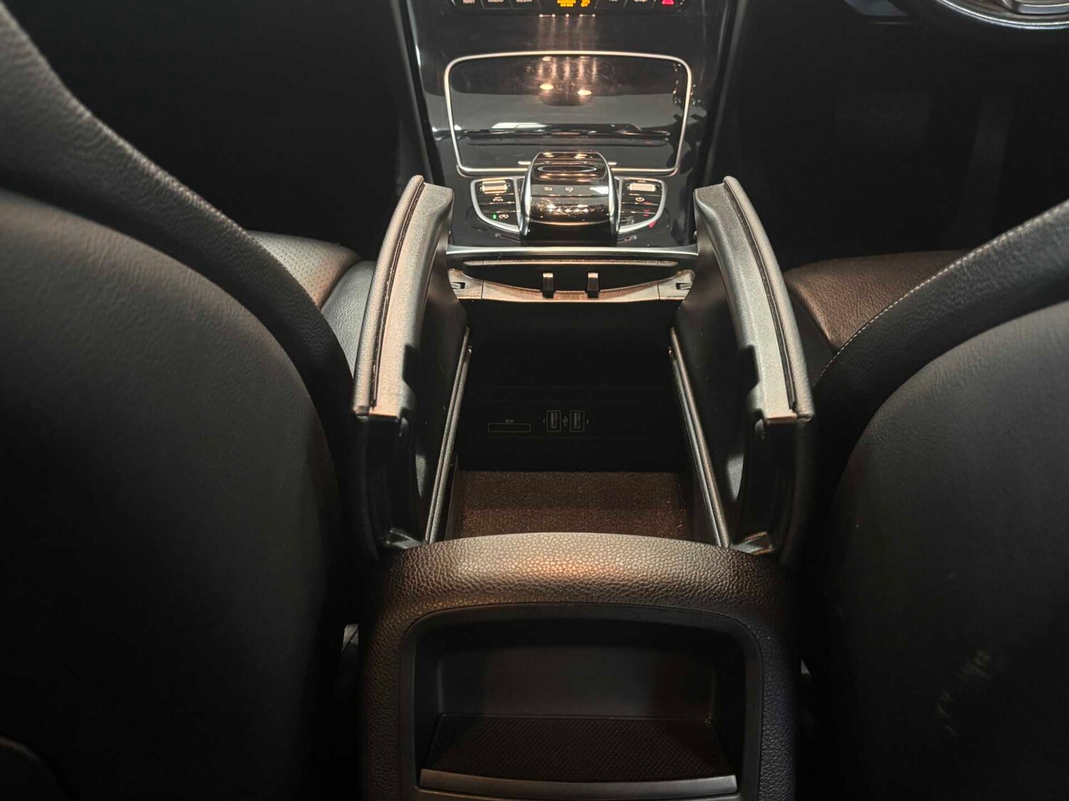 Used Mercedes-Benz C Class 2016 for sale - 77628183: Photo 25