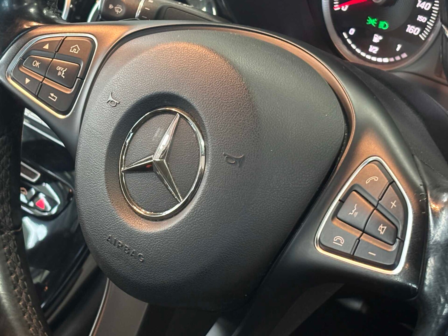 Used Mercedes-Benz C Class 2016 for sale - 77628183: Photo 32