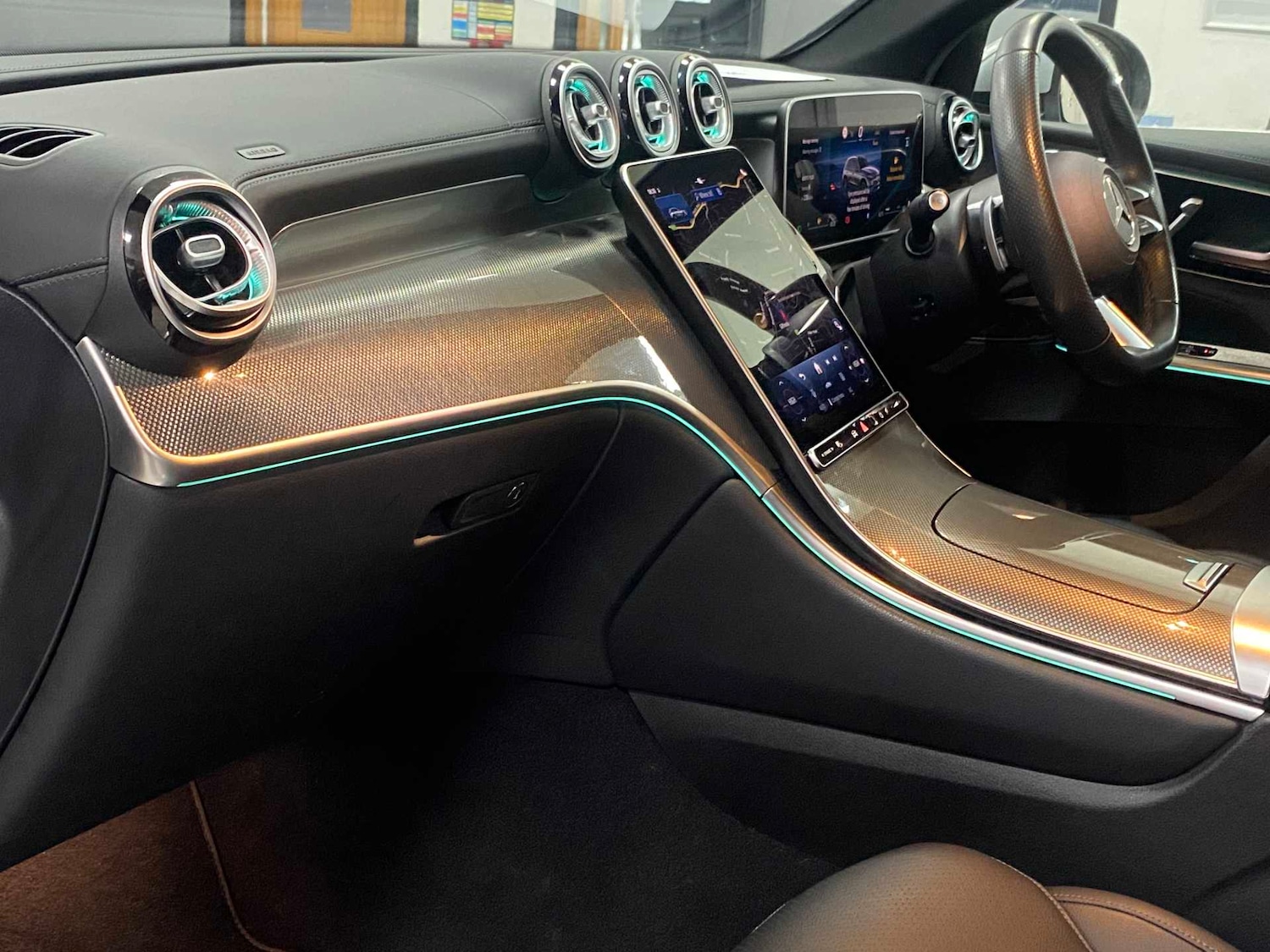 Used Mercedes-Benz GLC 2024 for sale - 77044136: Photo 17