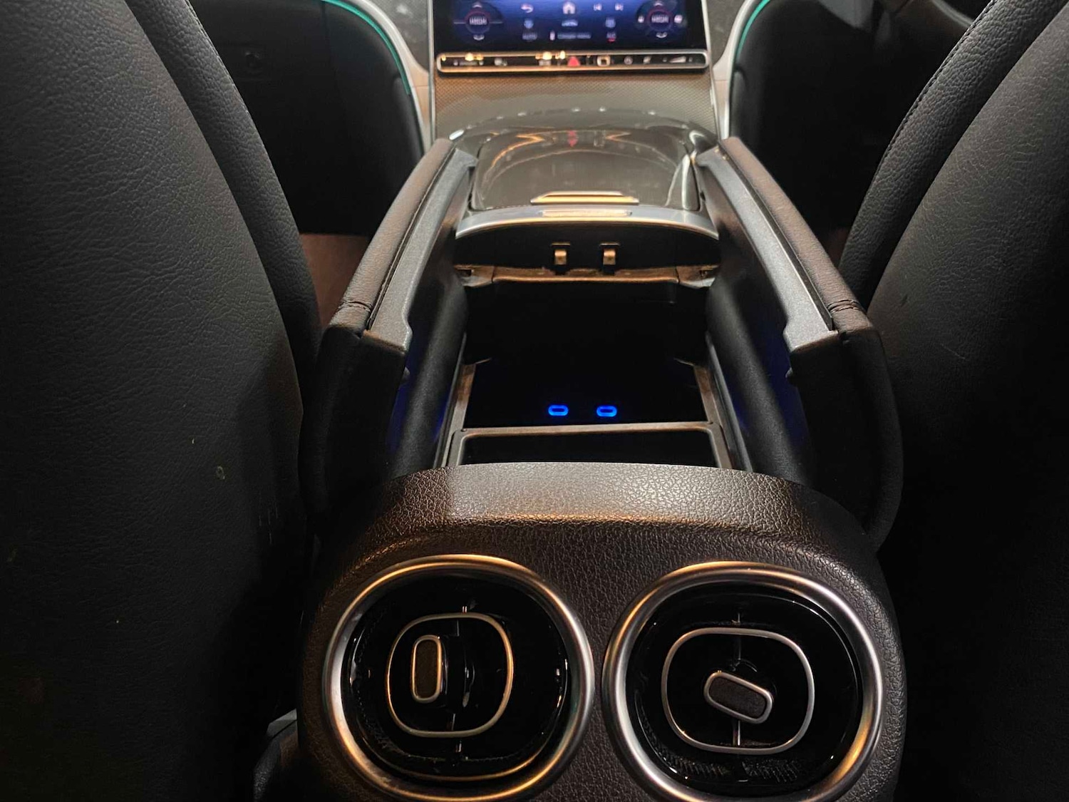 Used Mercedes-Benz GLC 2024 for sale - 77044136: Photo 27