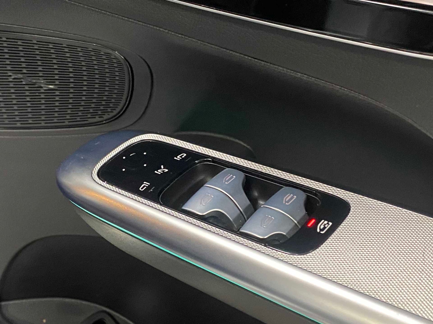 Used Mercedes-Benz GLC 2024 for sale - 77044136: Photo 30