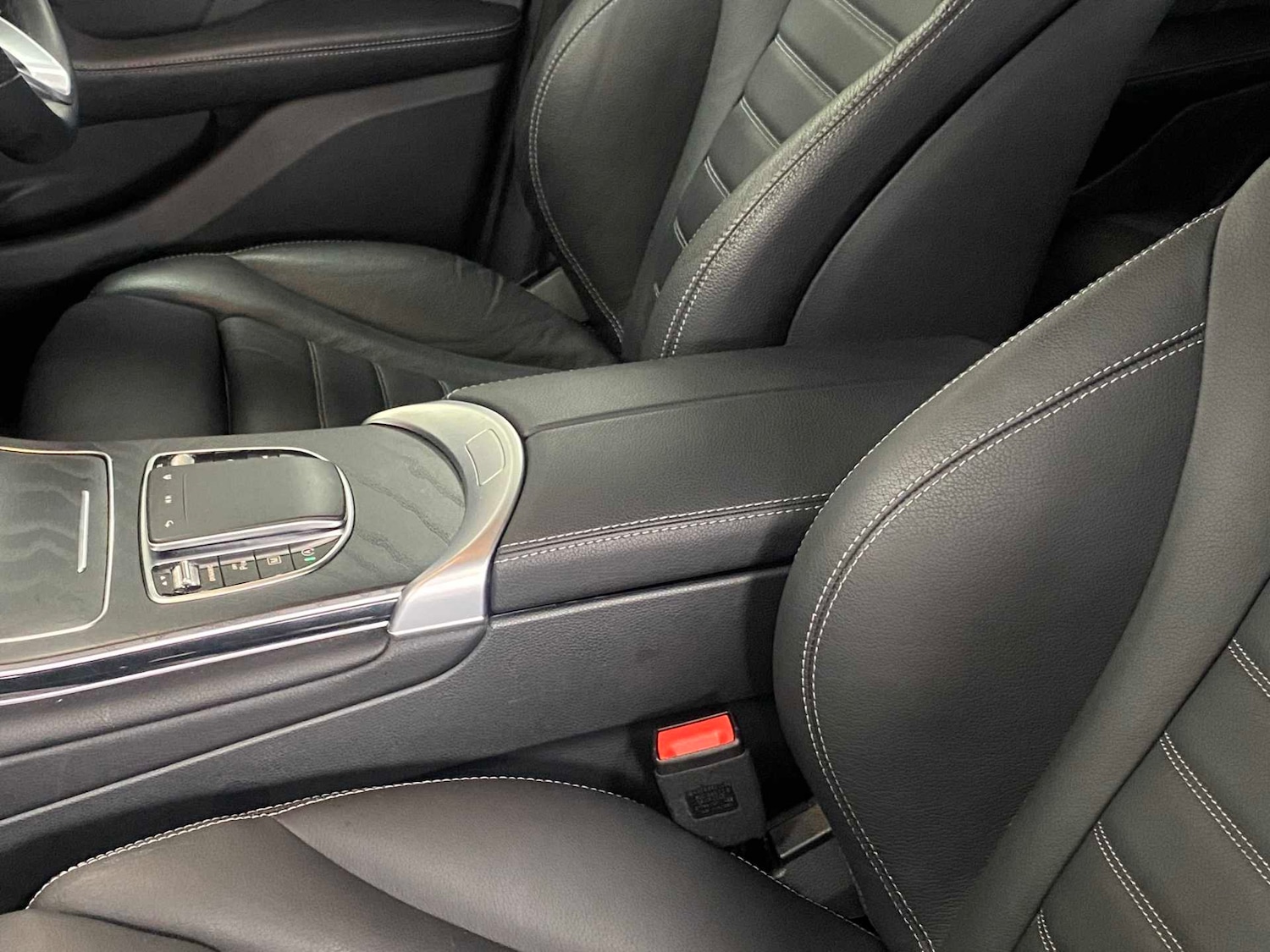 Used Mercedes-Benz GLC 2022 for sale - 77068502: Photo 23