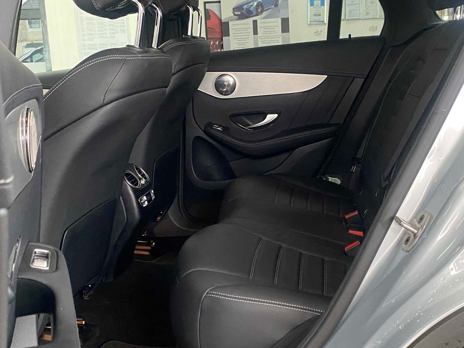 Used Mercedes-Benz GLC 2022 for sale - 77068502: Photo 28