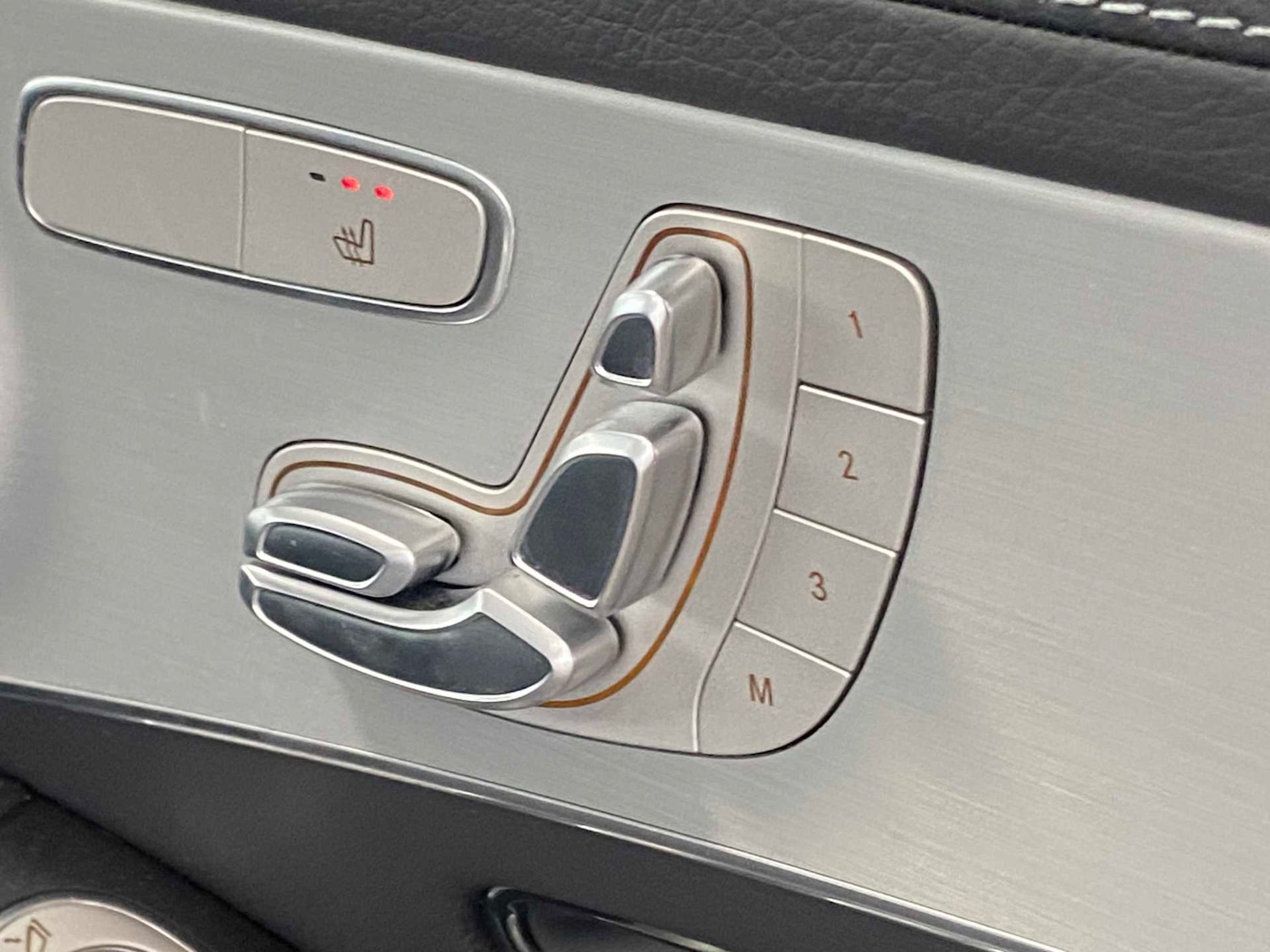 Used Mercedes-Benz GLC 2022 for sale - 77068502: Photo 35