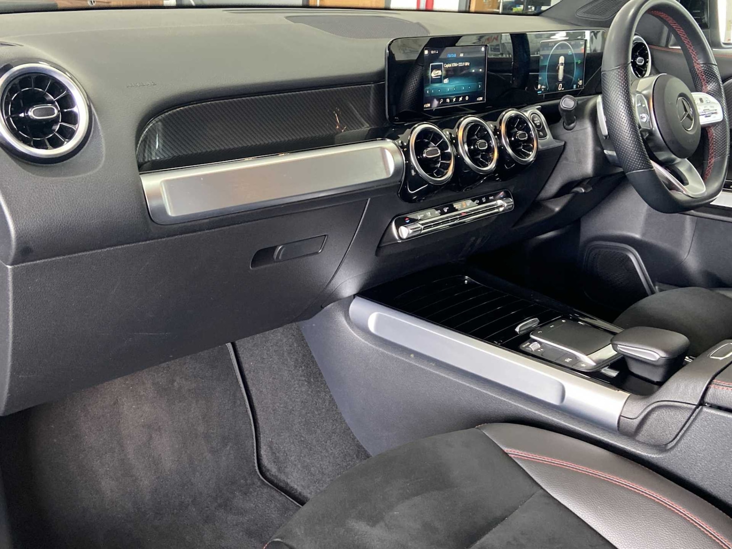 Used Mercedes-Benz GLB 2022 for sale - 77206341: Photo 19